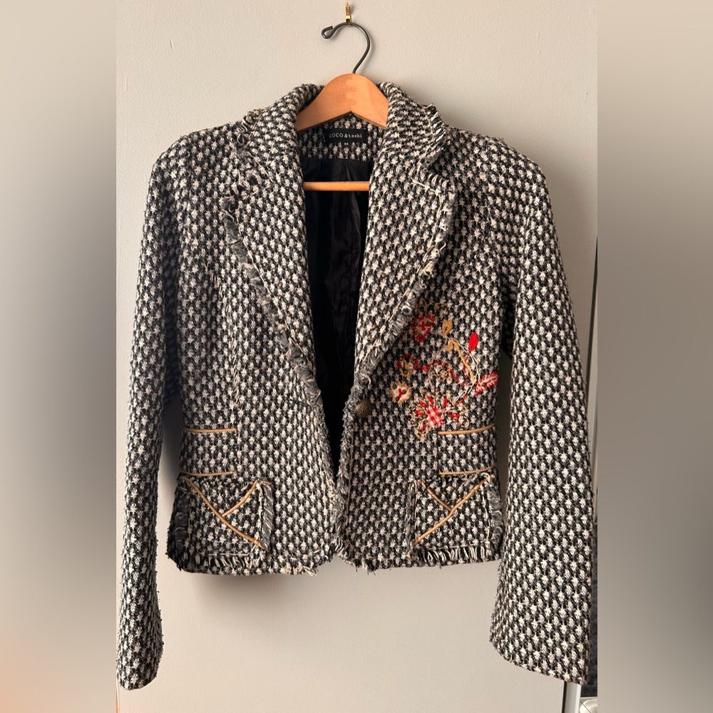 Coco & Tashi heavy blazer